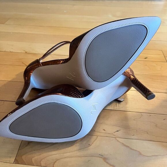 27 Edit Abilyn Ankle Strap Pump size 7.5 - Picture 7 of 9